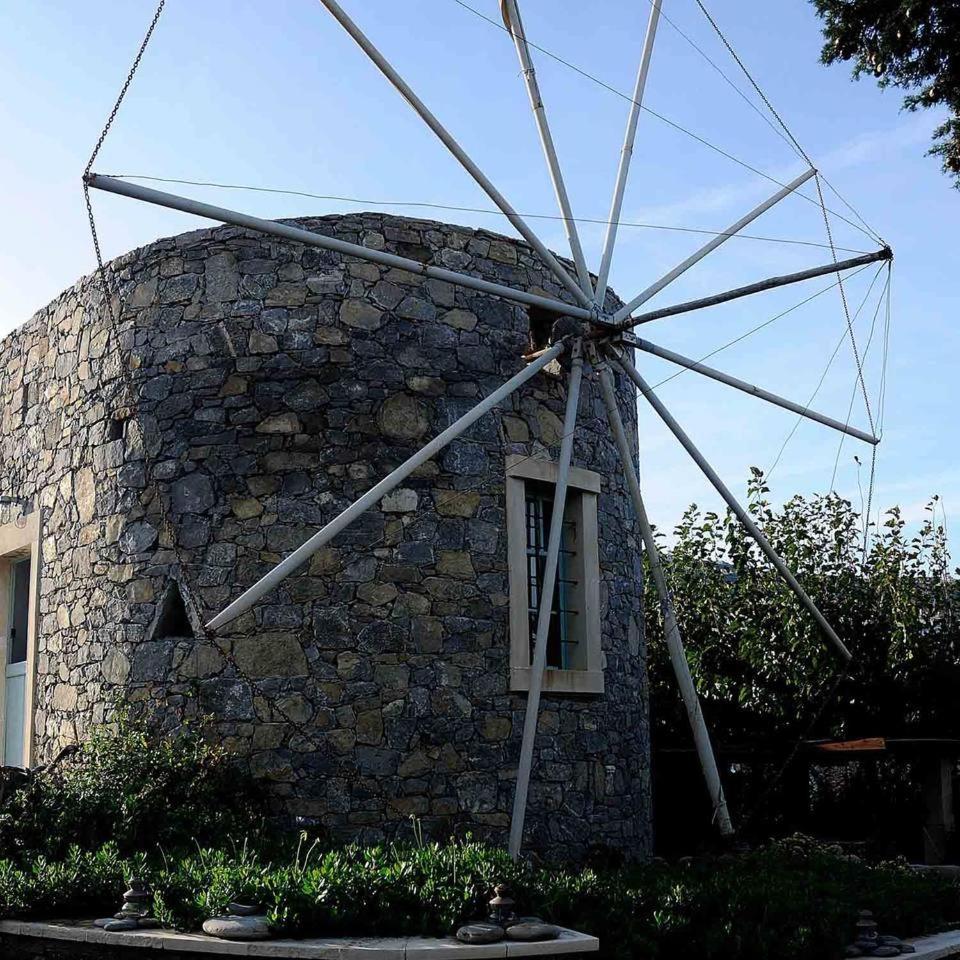 Authentic Cretan Stone Windmill Villa Sitia  Bagian luar foto